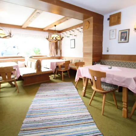 Cozy In With Garden נידרנסיל